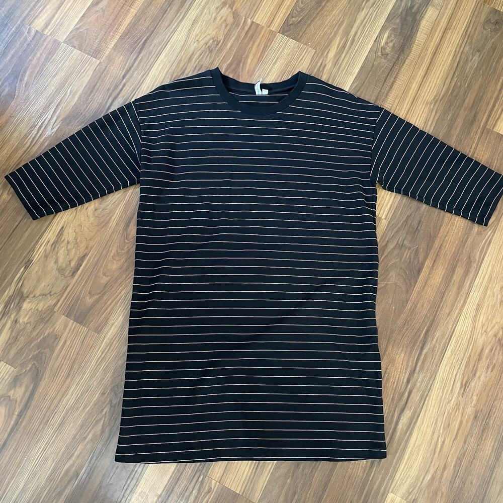 & OTHER STORIES Women’s Size 4 Striped T-Shirt Dress Black & White Knit Pullover